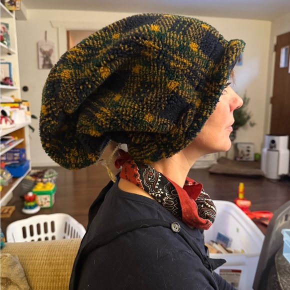 jester hat company Other - Plaid fleece lined slouch hat
